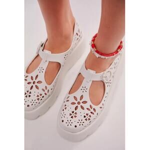 Melissa Kick Off Lace Mary Janes